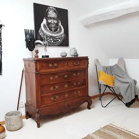 Oda ve Kahvaltı Jardin De Mathilde 3*