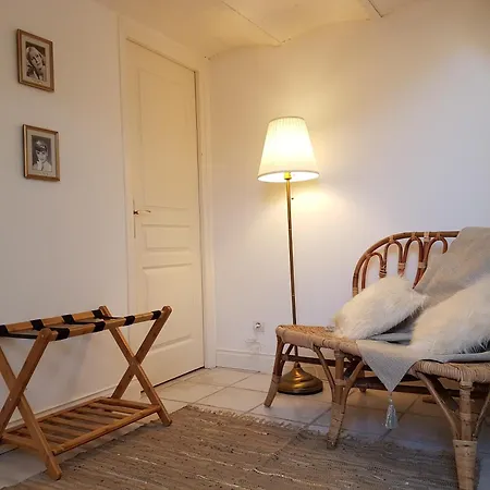 Jardin De Mathilde Oda ve Kahvaltı 3*