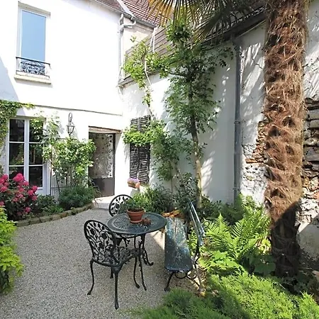 Jardin De Mathilde לינה וארוחת בוקר Nangis